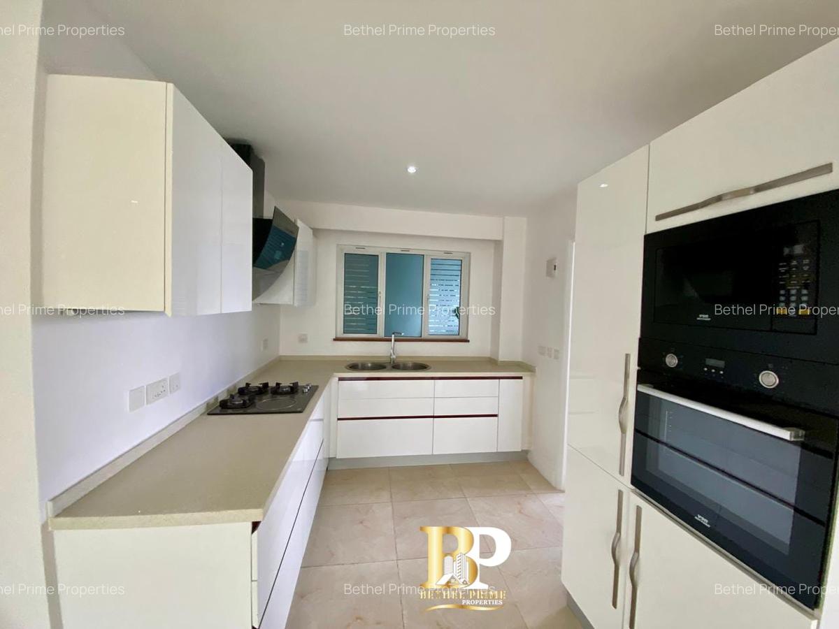 2 Bed Apartment with En Suite at Rhapta Road - 4