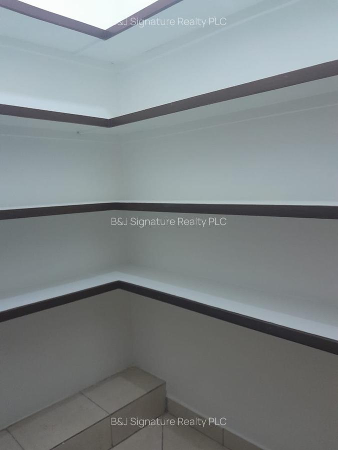 3 Bed Apartment with En Suite in General Mathenge - 12