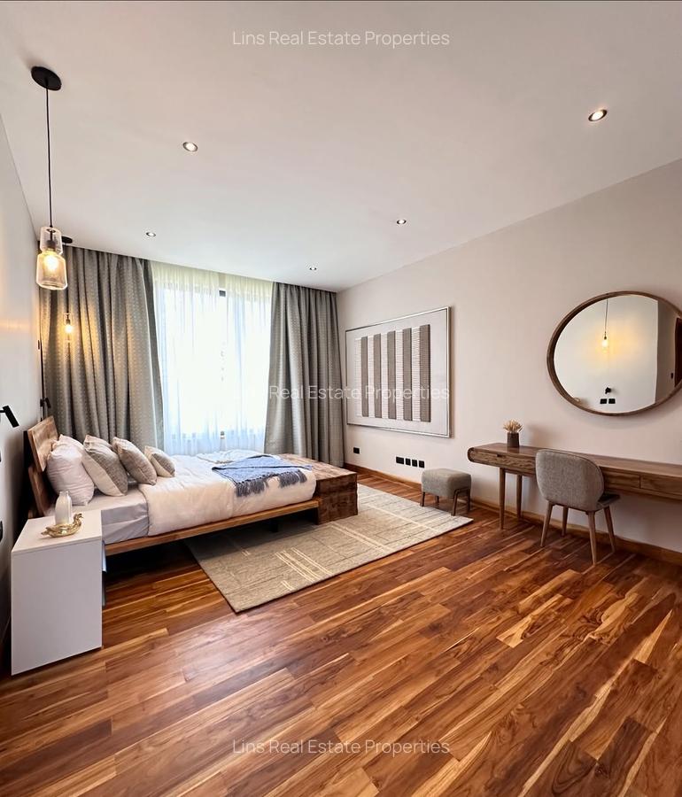 4 Bed Townhouse with En Suite in Loresho - 7