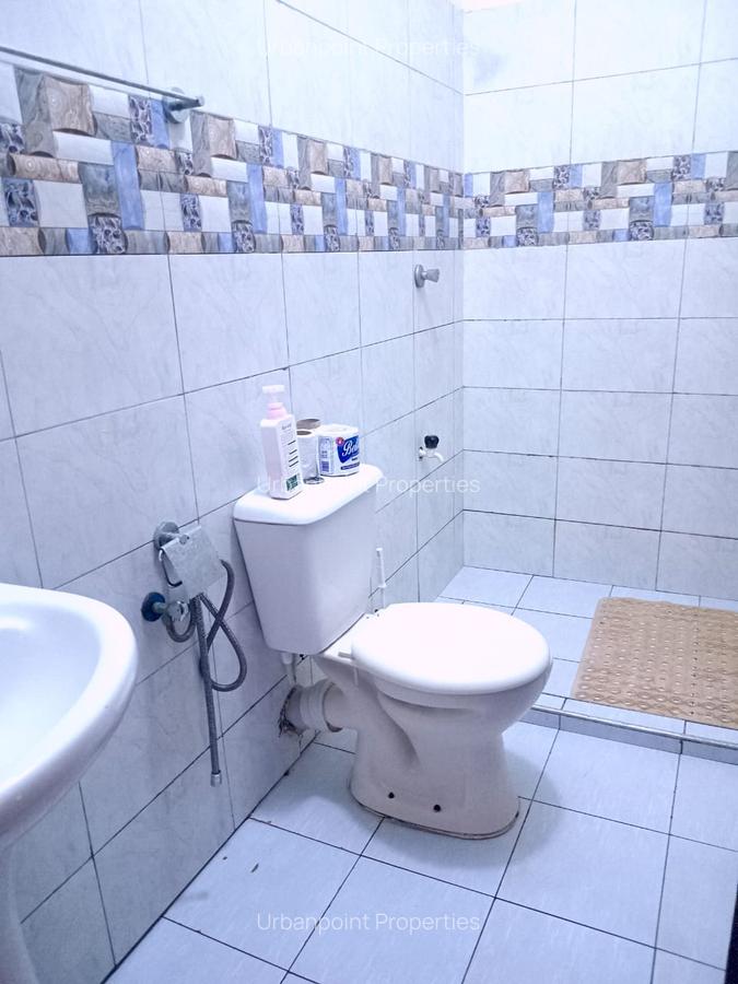 Serviced 1 Bed Apartment with En Suite in Bamburi - 11