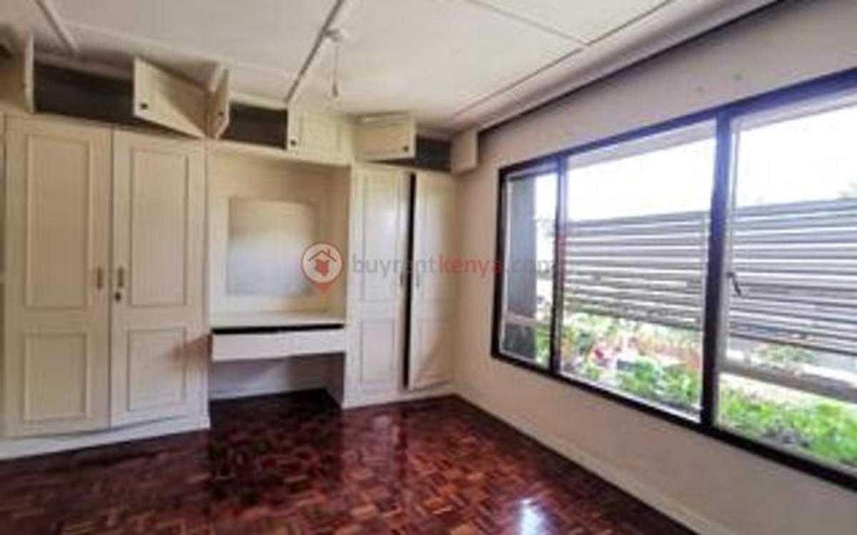 4 Bed Townhouse with En Suite at Kileleshwa - 13