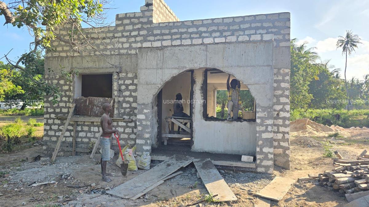 3 Bed Villa with En Suite at Vipingo - 2