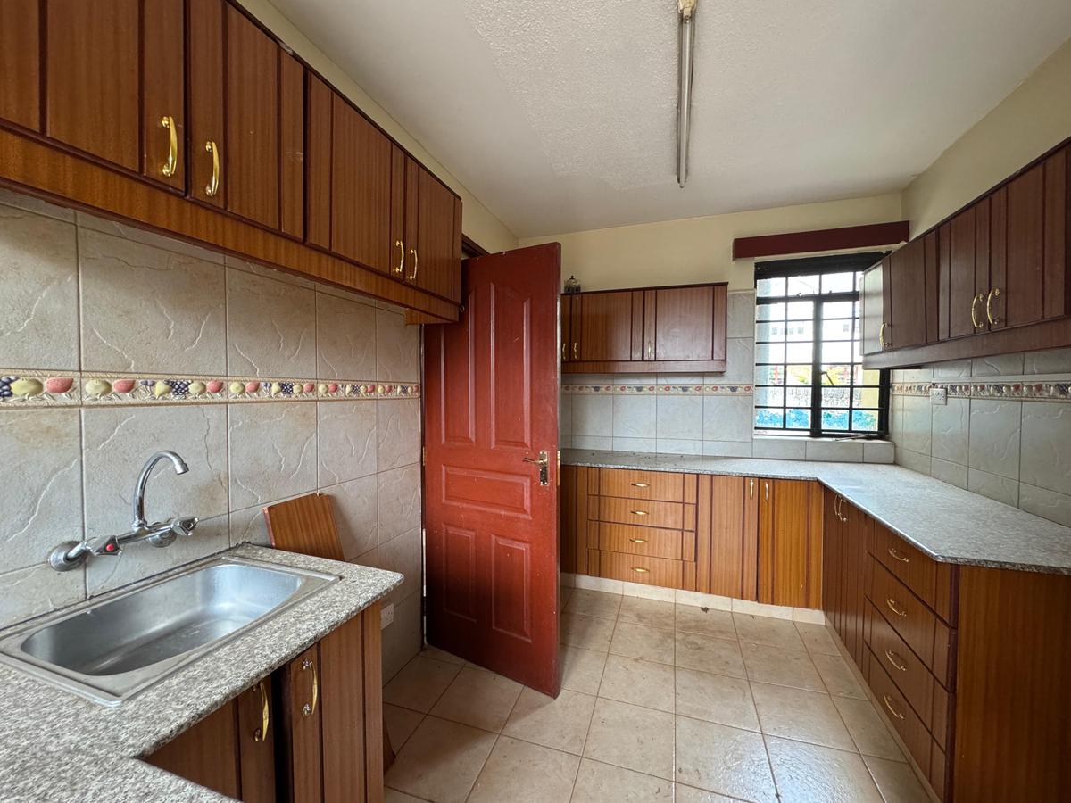 4 Bed House with En Suite in Mirema - 4