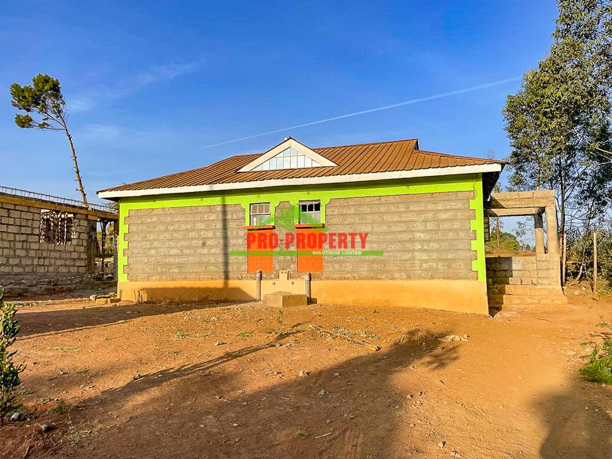 3 Bed House with En Suite in Kamangu - 1