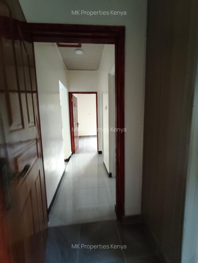 3 Bed House with En Suite at Oloosurutia - 9