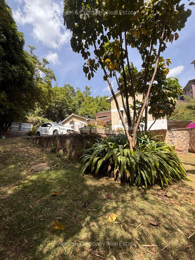 4 Bed House with Garden in Riverside - 1