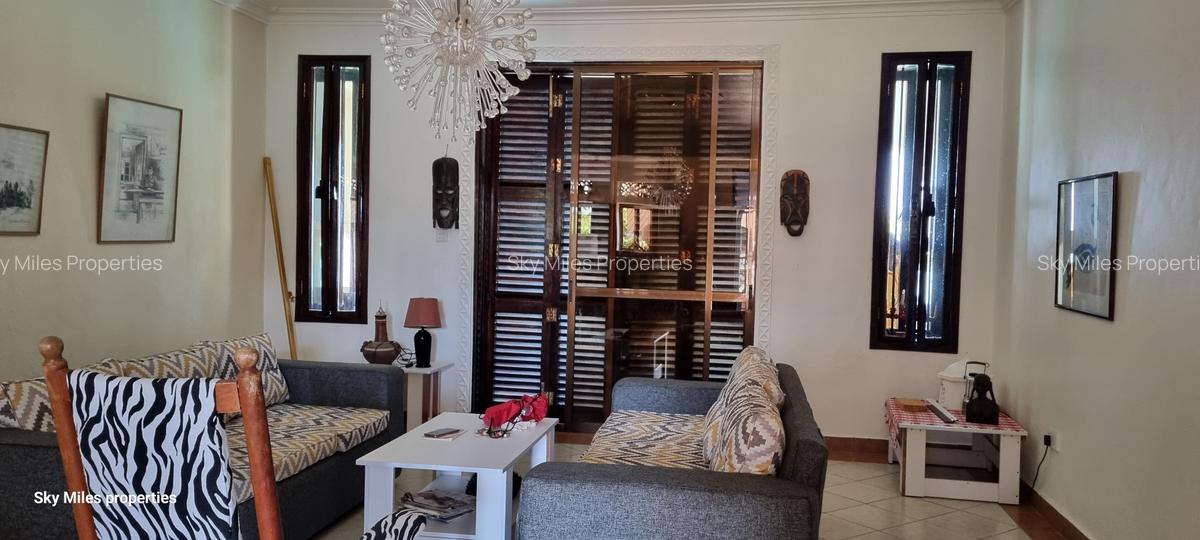 4 Bed Villa with En Suite at Kanamai - 14