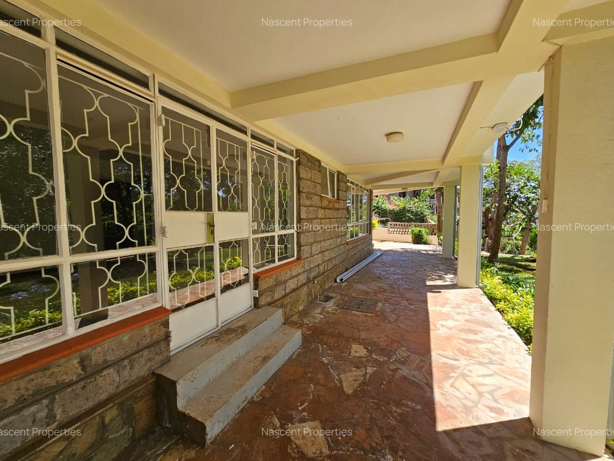 5 Bed House with En Suite in Gigiri - 5
