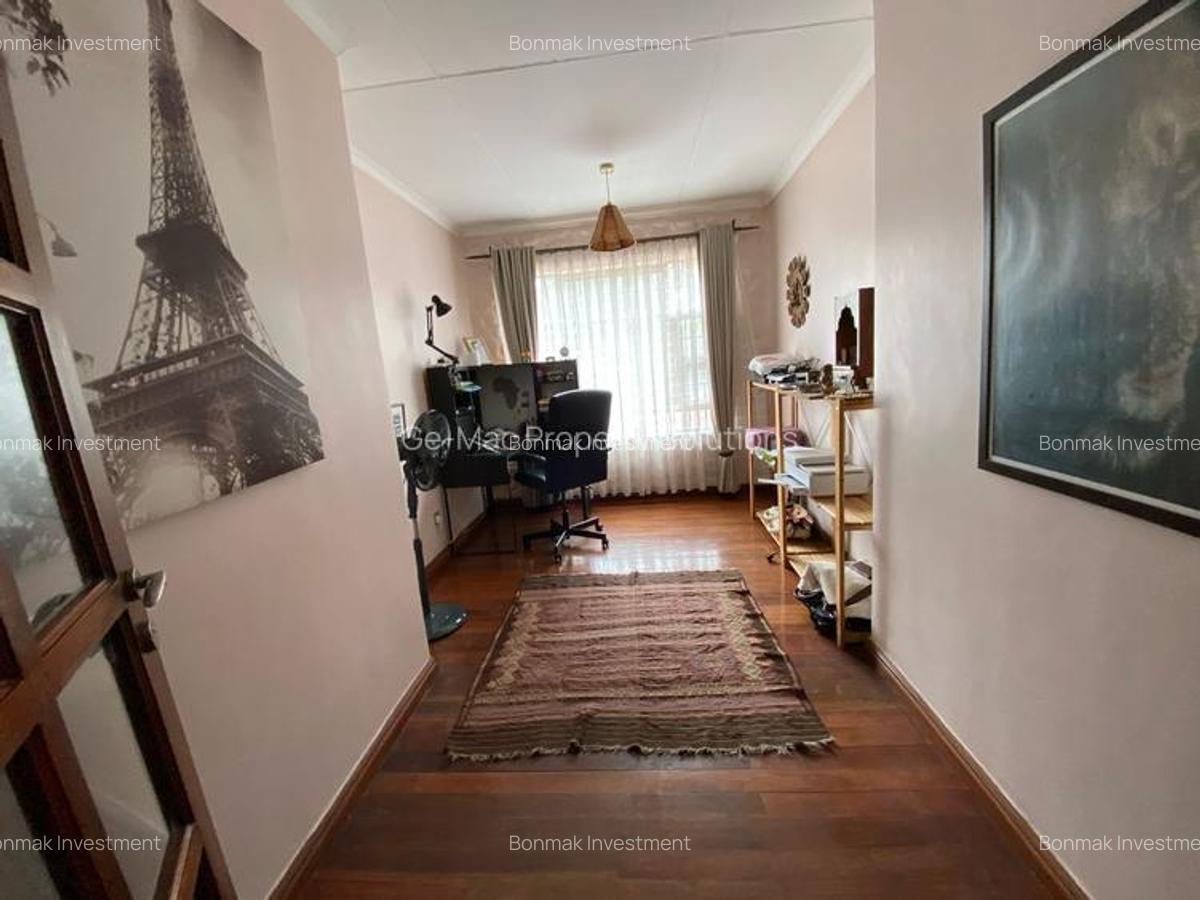 5 Bed Townhouse with En Suite at Peponi - 10