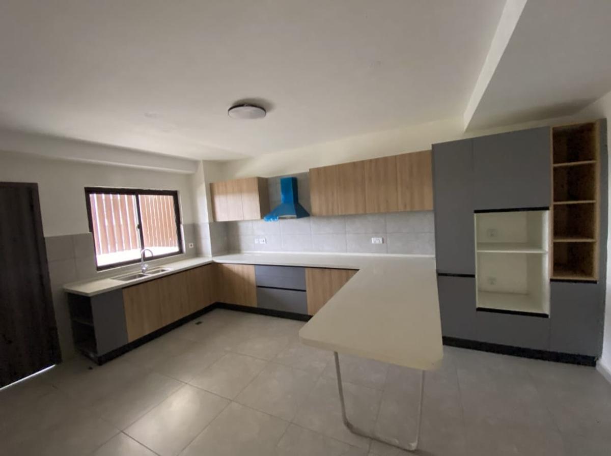 3 Bed Apartment with En Suite in Kileleshwa - 12