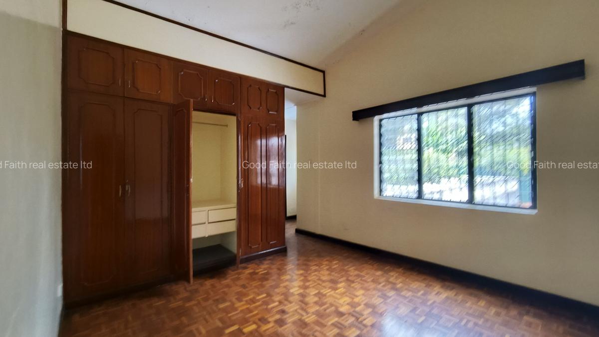 5 Bed House with En Suite in Gigiri - 9