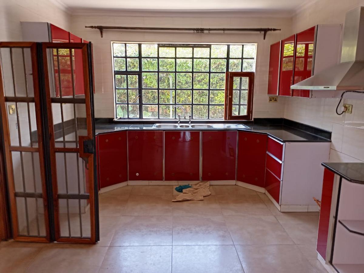 4 Bed Townhouse with En Suite in Runda - 4