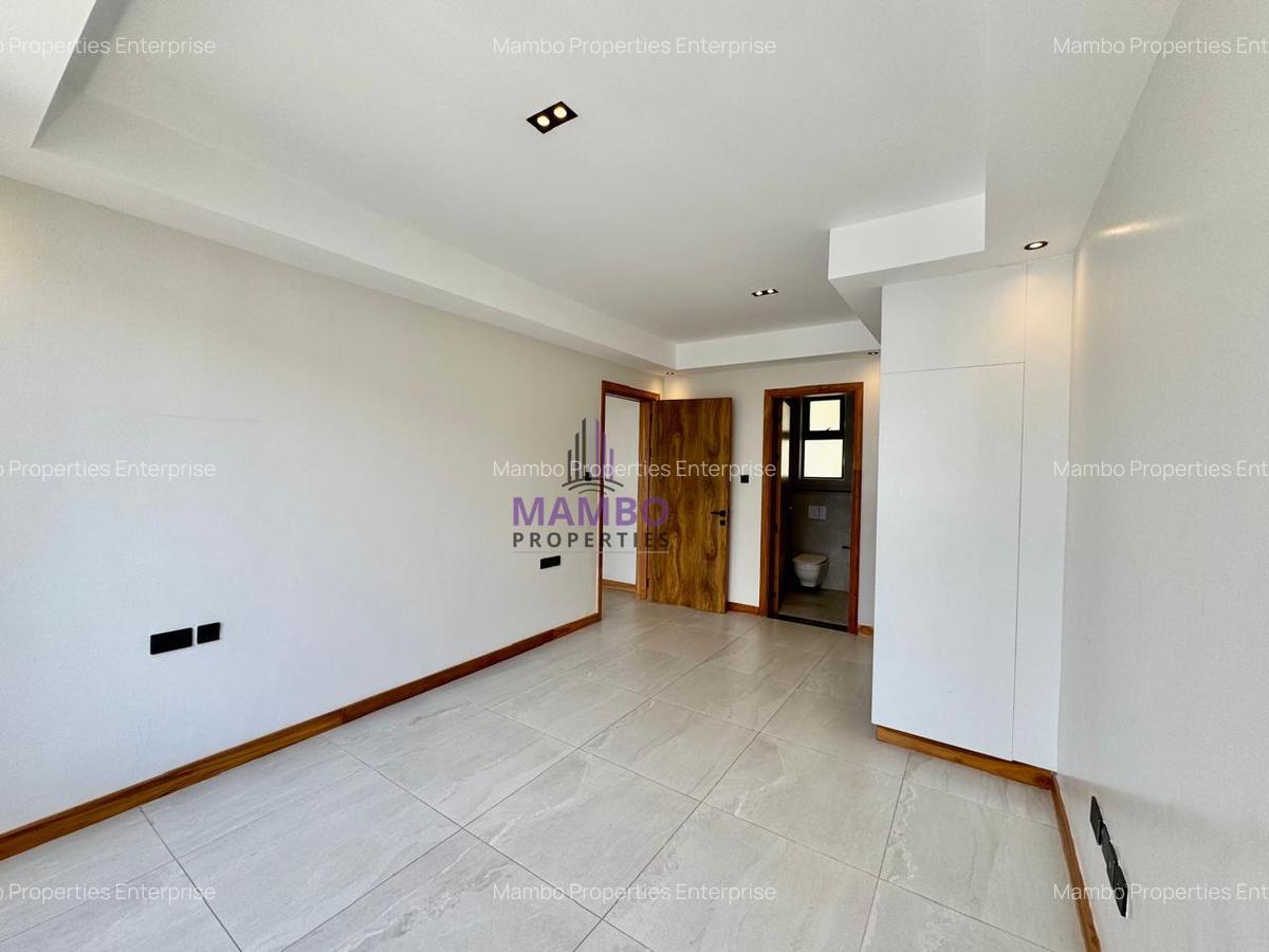 3 Bed Apartment with En Suite at Peponi Rd - 9