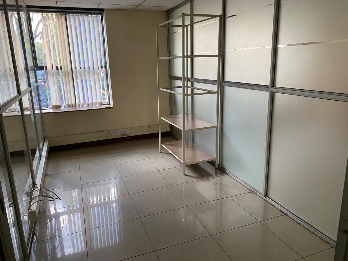 Commercial Property in Kilimani - 11