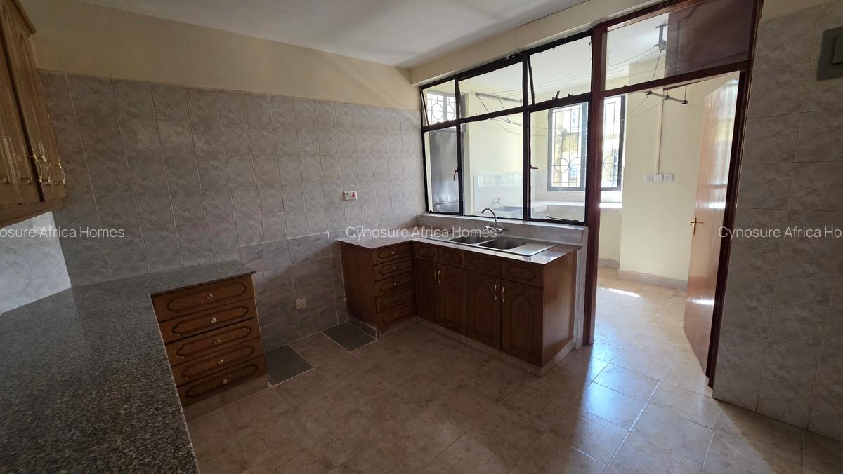 3 Bed Apartment with En Suite at Kilimani - 4