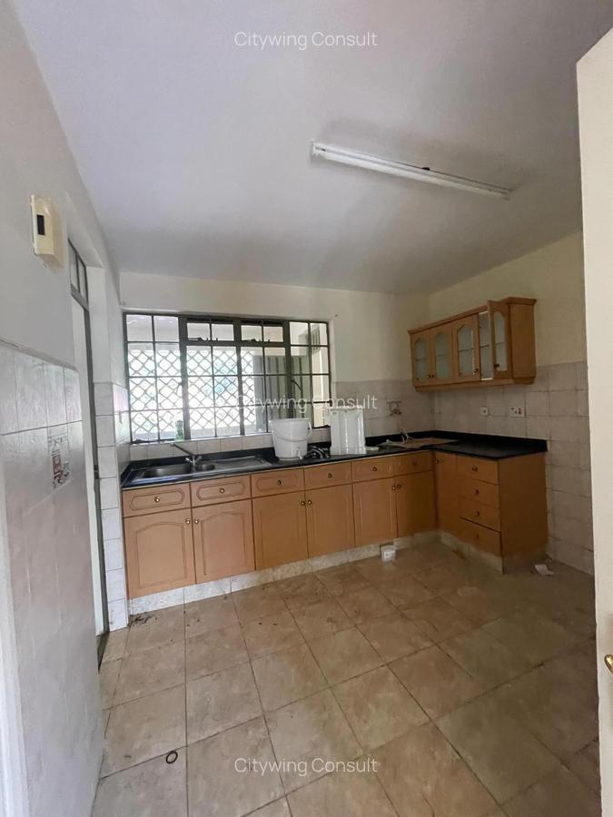 2 Bed Apartment with En Suite at Riara Road - 5