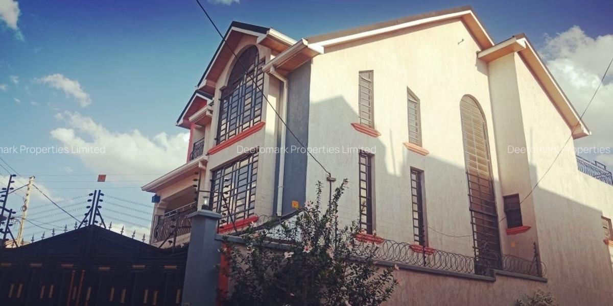 7 Bed Townhouse with En Suite at Dogunit - 2