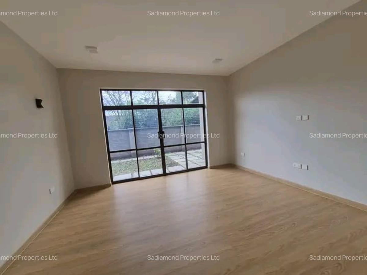 5 Bed House with En Suite in Karen - 3