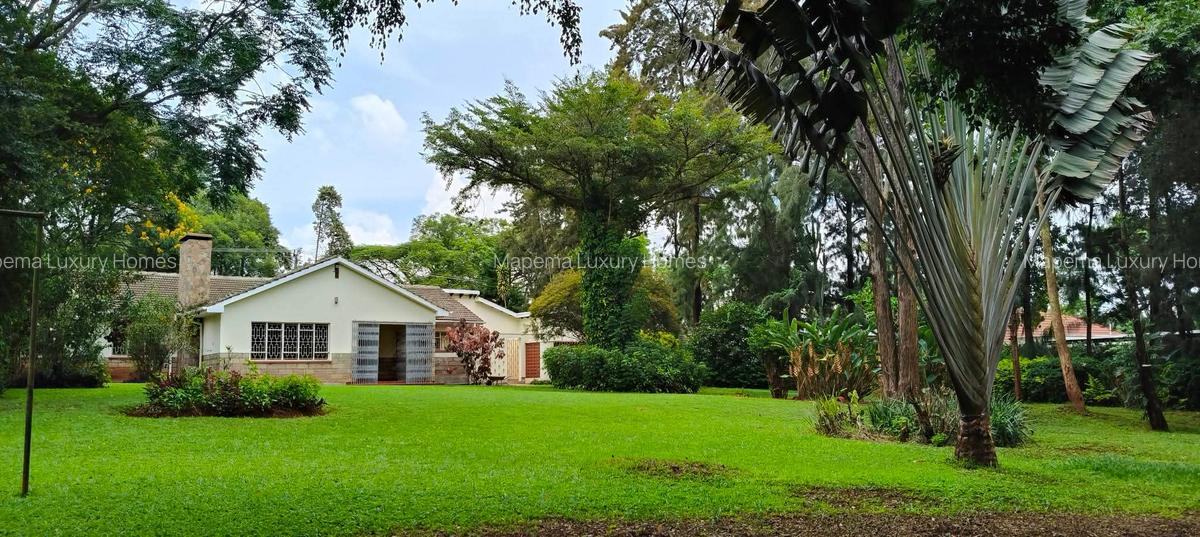 4 Bed House with En Suite at Old Runda - 4