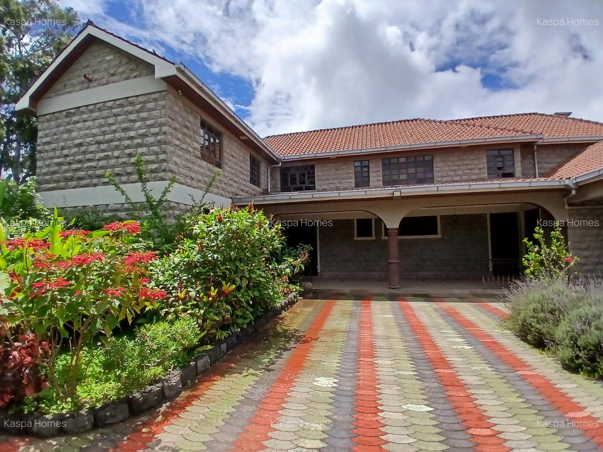 6 Bed House with En Suite in Karen - 13