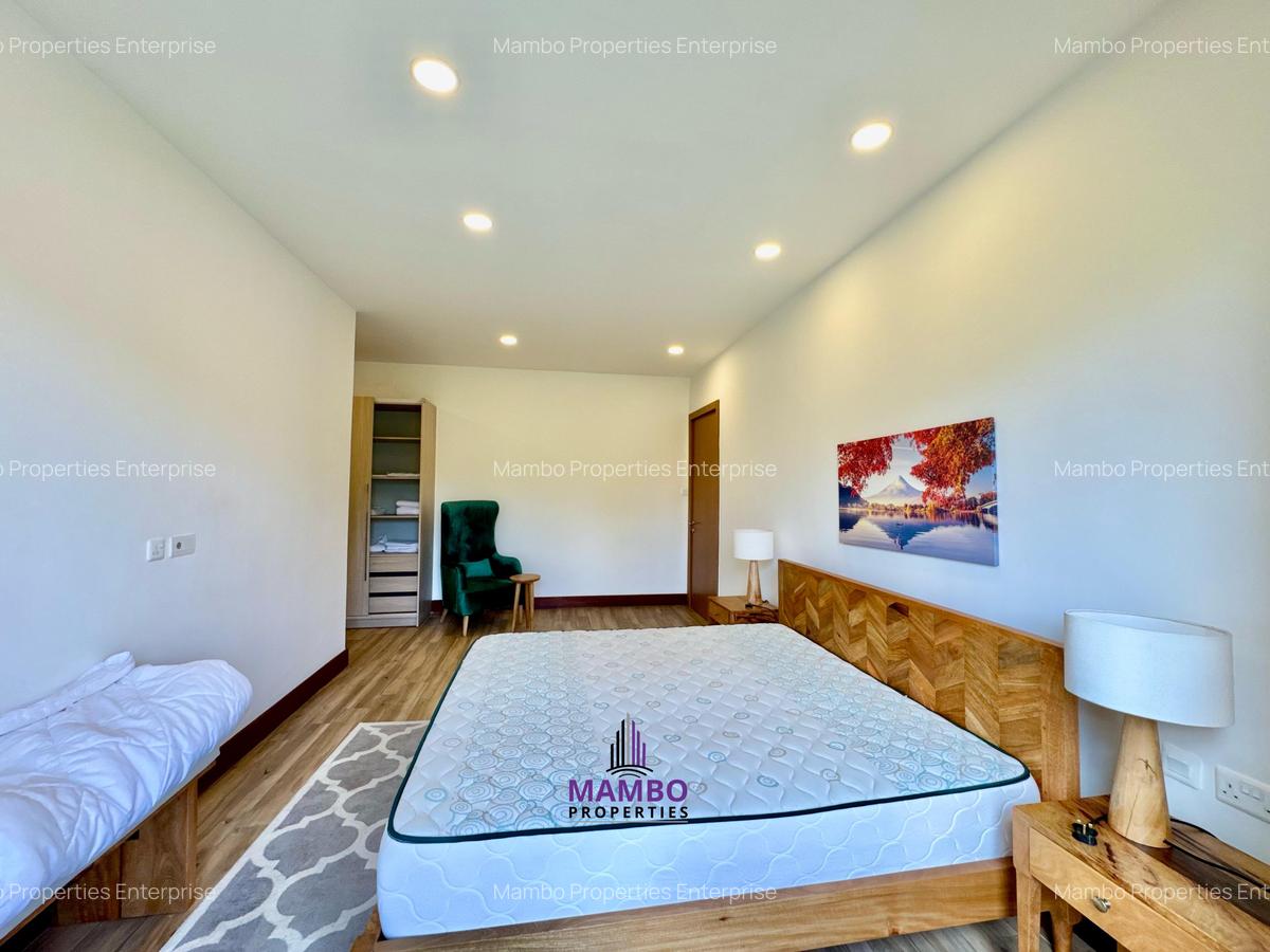 Furnished 2 Bed Apartment with En Suite at City Park Drive - 10