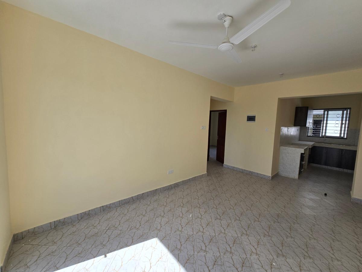 2 Bed Apartment with En Suite in Mtwapa - 2