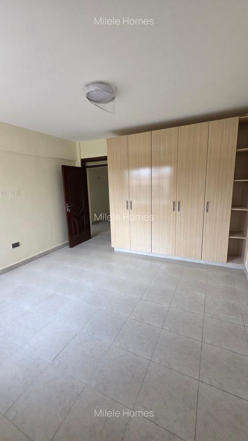 Serviced 5 Bed Apartment with En Suite at Kiambu Road - 10