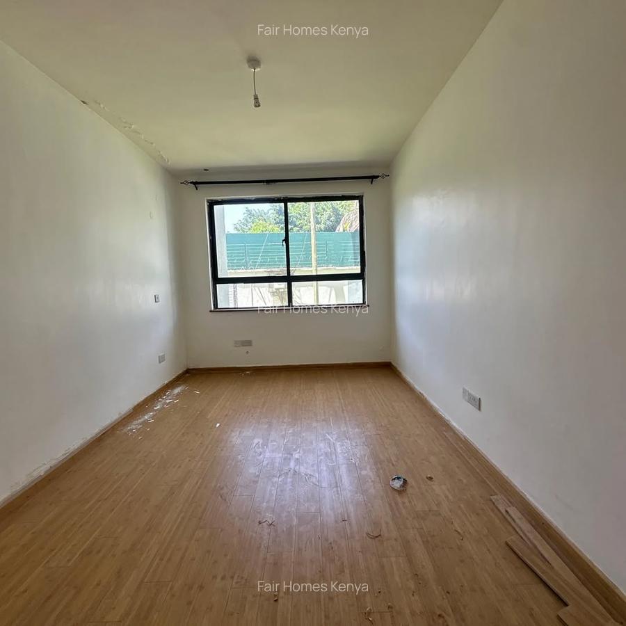 4 Bed Townhouse with En Suite at Convent Lane - 18