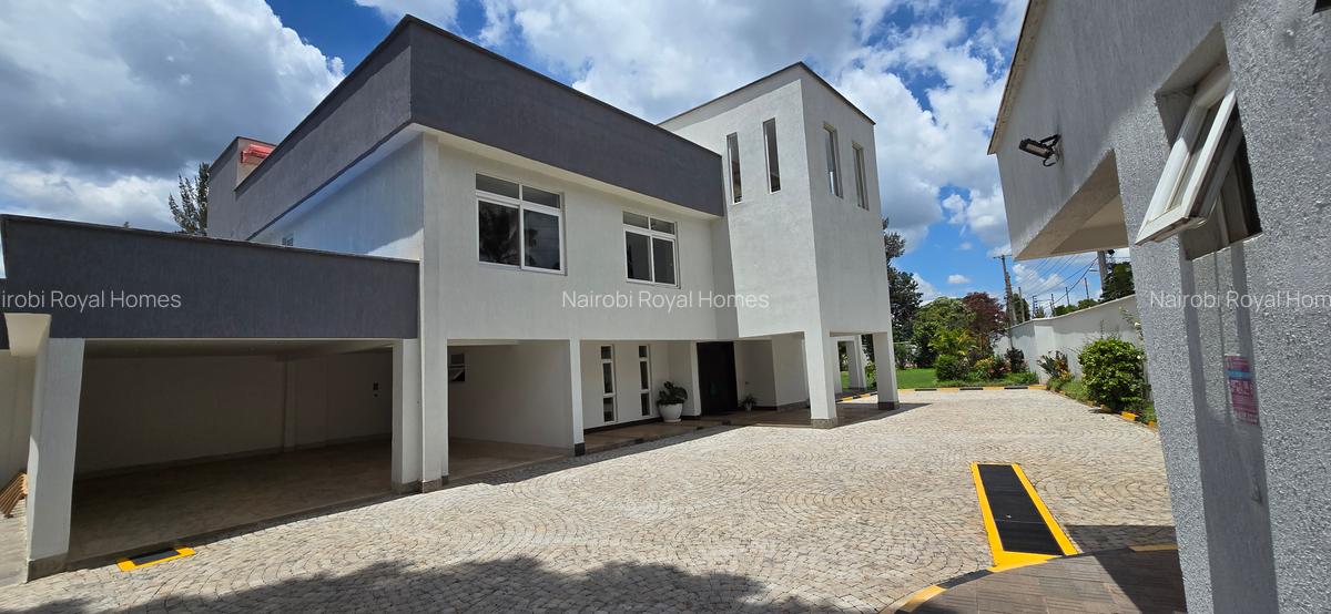 5 Bed House with En Suite at Runda Road - 14