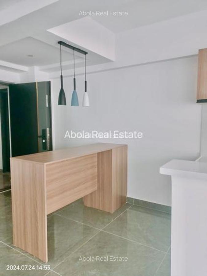 2 Bed Apartment with En Suite in Riverside - 13