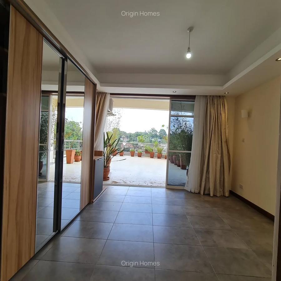 2 Bed Apartment with En Suite at Spring Valley - 9