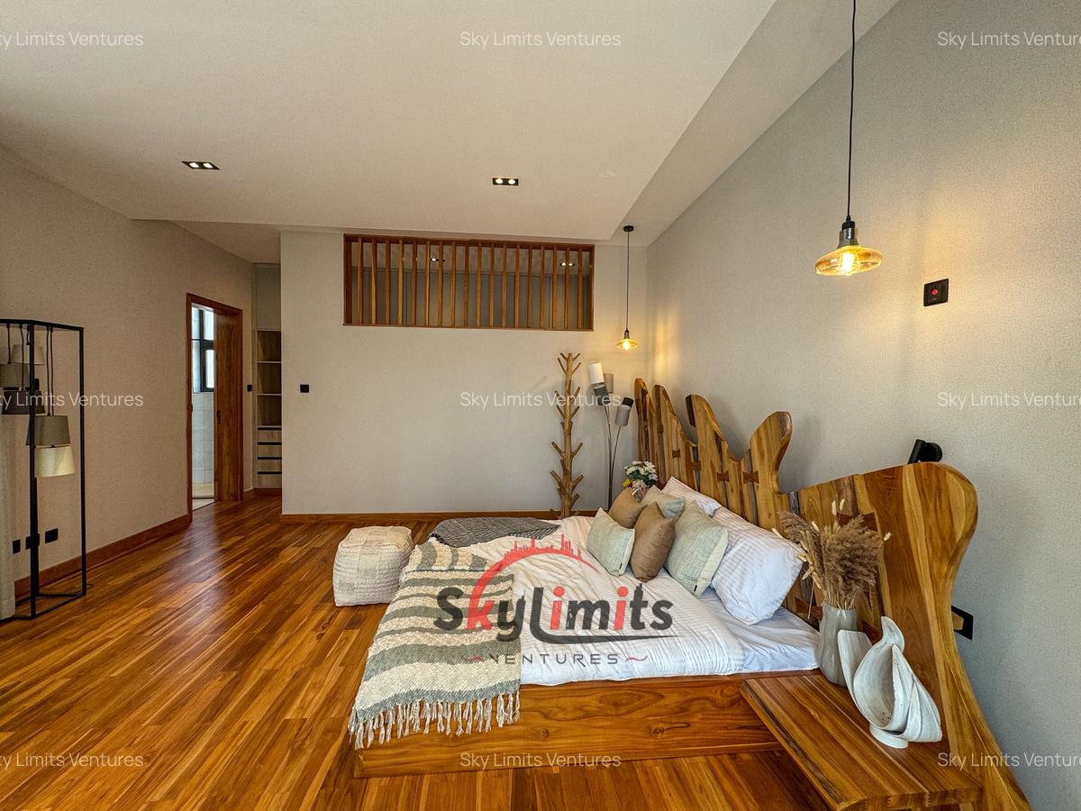 4 Bed Villa with En Suite in Loresho - 18