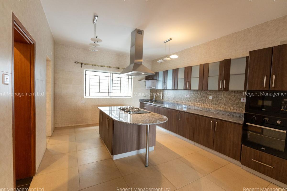 3 Bed Apartment with En Suite at Gatundu Road - 1