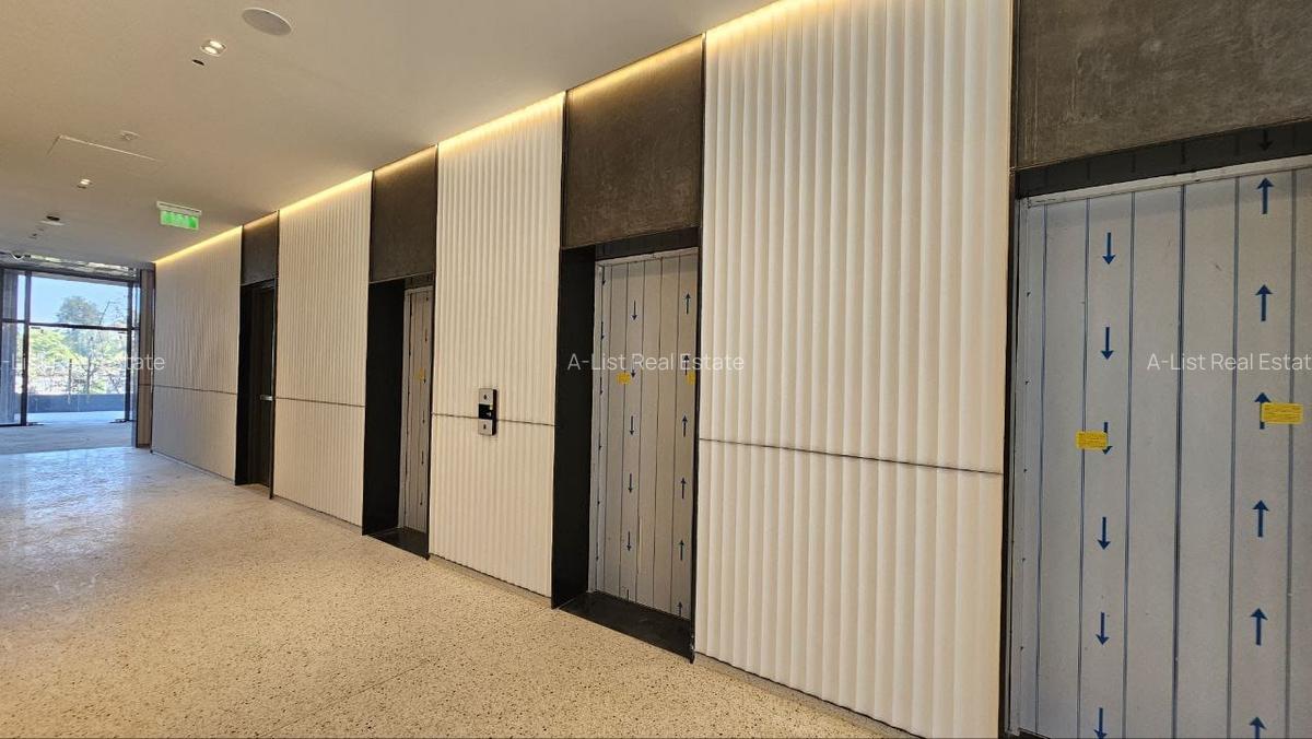 2,500 ft² Commercial Property with Service Charge Included at Westlands Area - 4