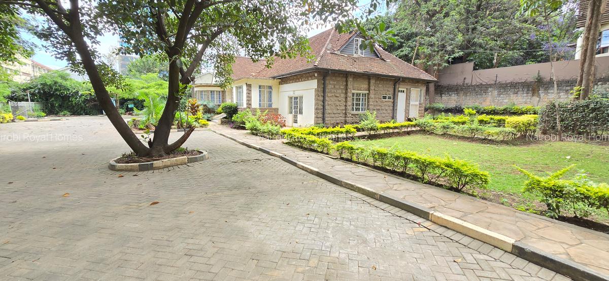 Commercial Property with Service Charge Included at Kilimani - 13