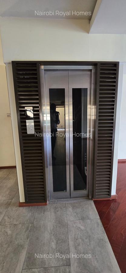 5 Bed Townhouse with En Suite at Lavington Green - 9