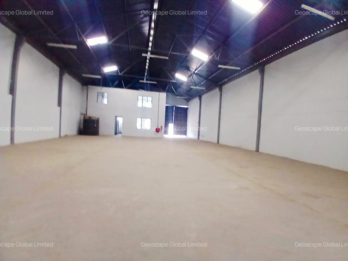 5,400 ft² Warehouse with Parking in Mombasa Road - 3