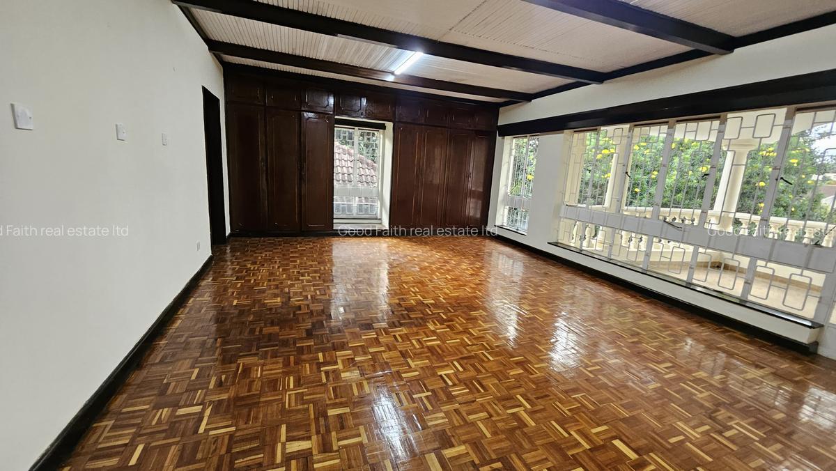 5 Bed House with En Suite in Gigiri - 17