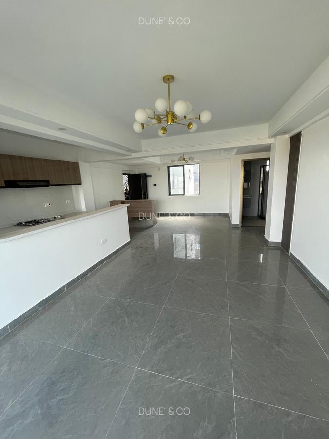 2 Bed Apartment with En Suite in Riverside - 9