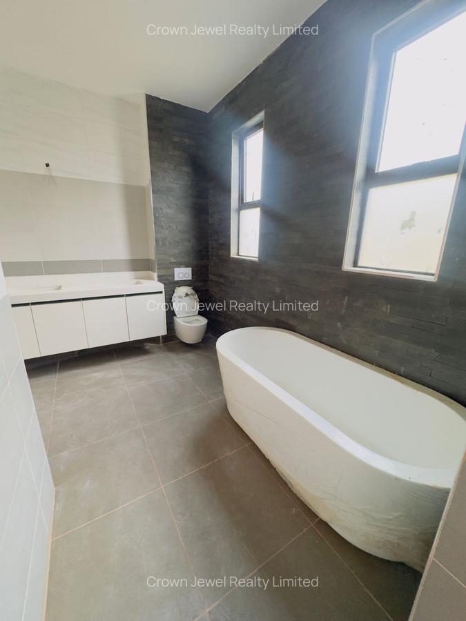 4 Bed Villa with En Suite in Kiambu Road - 15