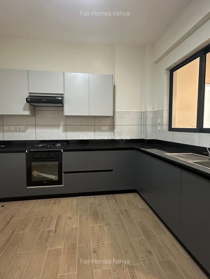 2 Bed Apartment with En Suite at Valley Arcade - 11