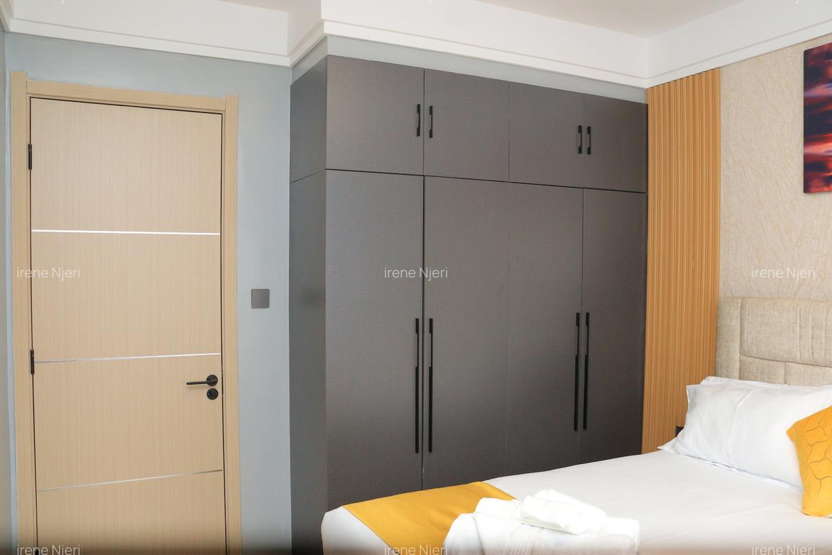 Serviced 1 Bed Apartment with Swimming Pool at Hatheru Road - 7