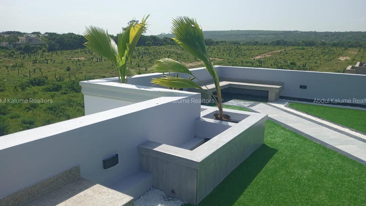4 Bed Villa with En Suite at Vipingo - 3