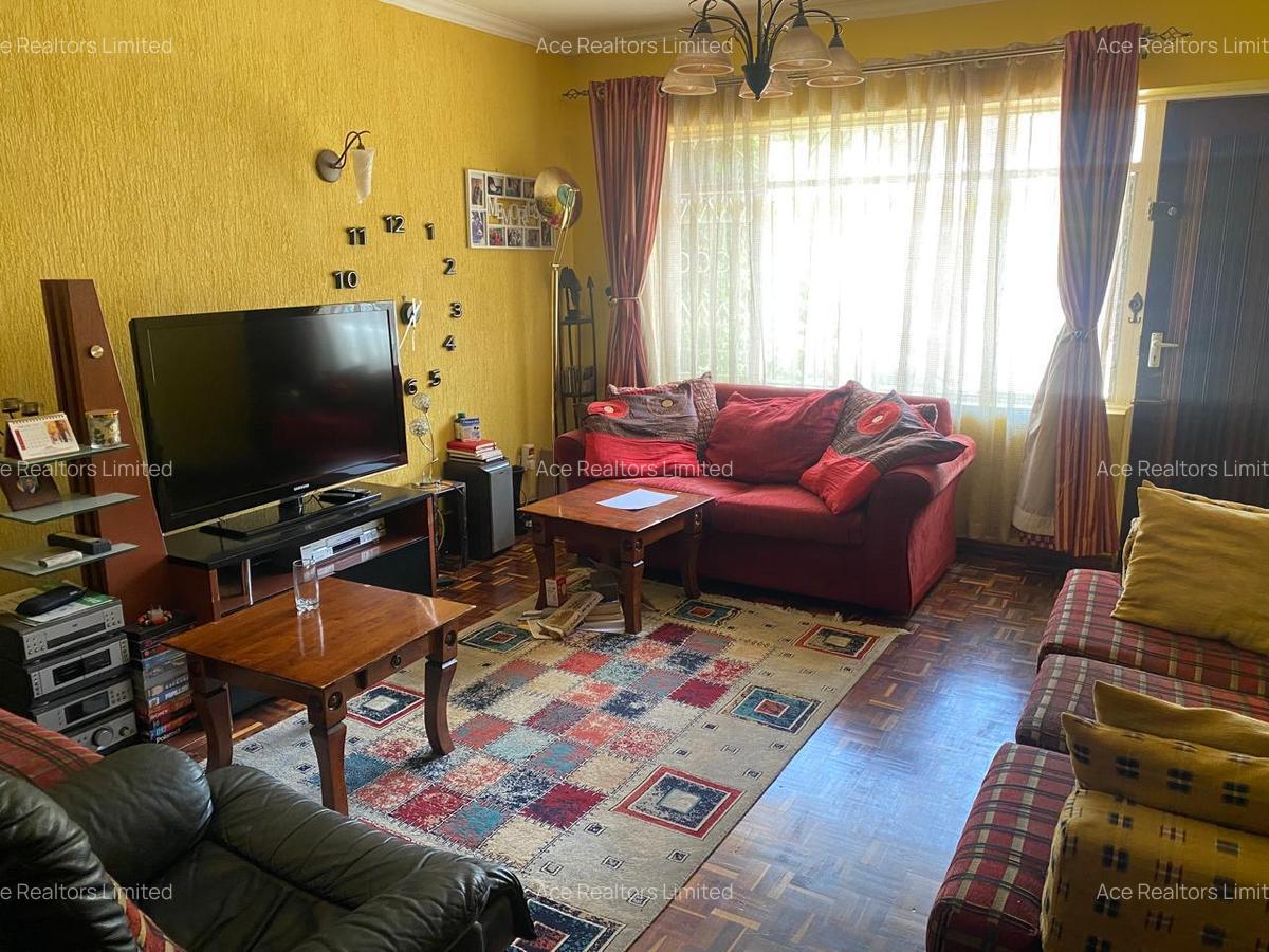 4 Bed Townhouse with En Suite at Brookside Estate Westlands Nairobi - 3