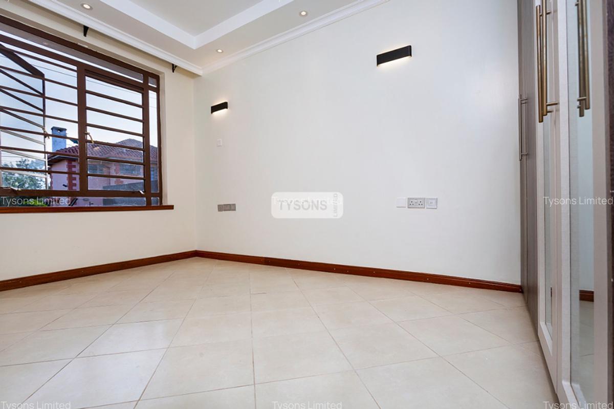 4 Bed Townhouse with En Suite in Ngong - 6