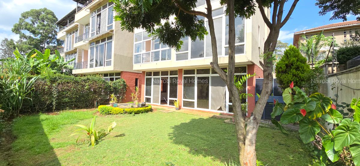 5 Bed Townhouse with En Suite at Lavington Convent Drive - 4