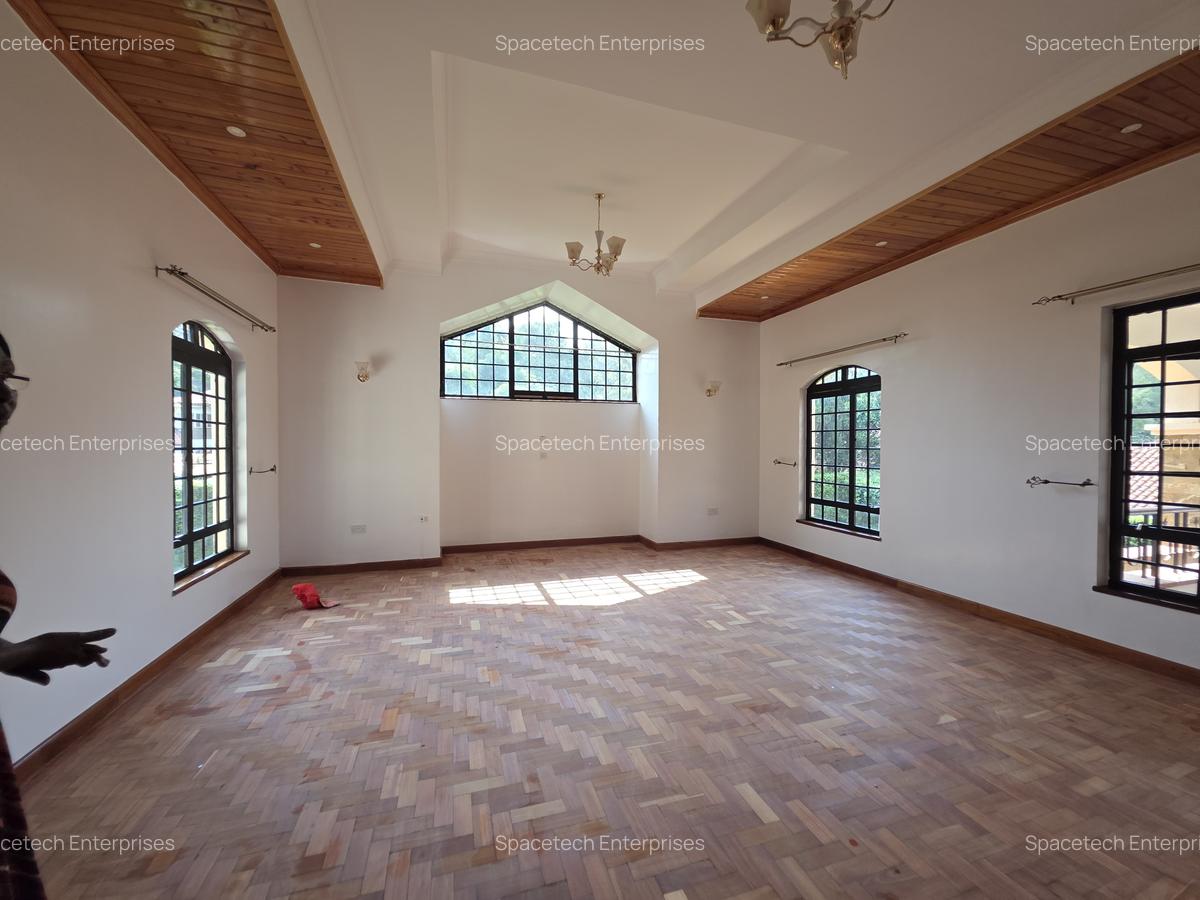 4 Bed Townhouse with En Suite in Karen - 11