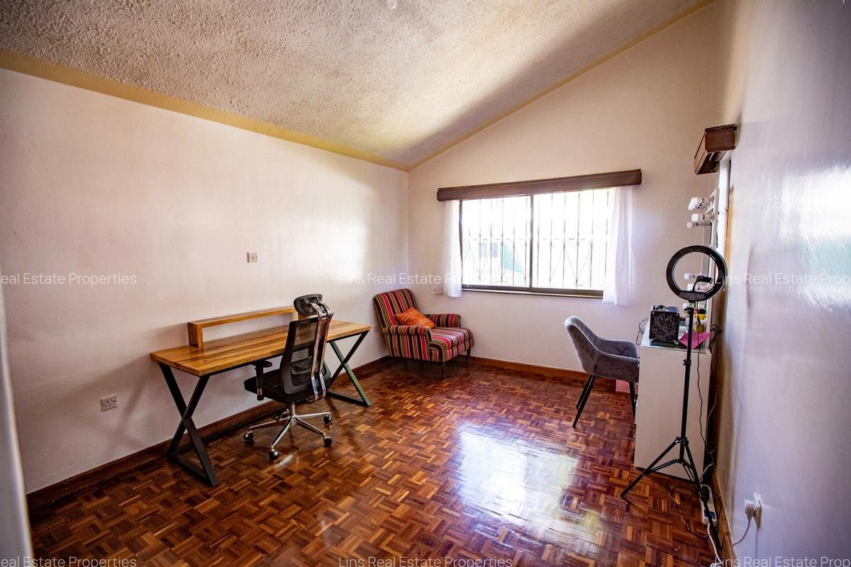 4 Bed Townhouse with En Suite in Kilimani - 13