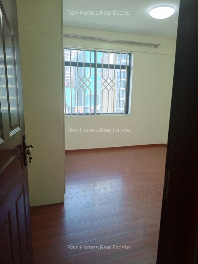 3 Bed Apartment with En Suite in Kilimani - 8