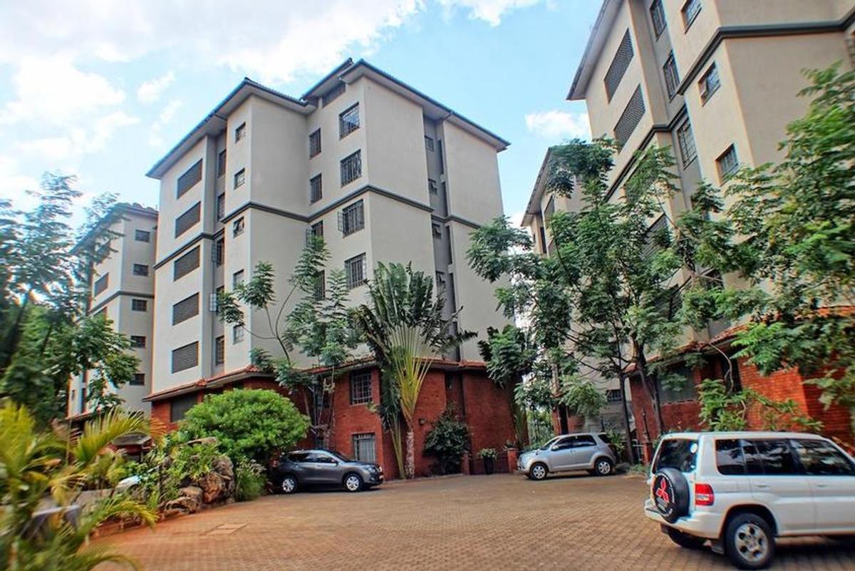 4 Bed Apartment with En Suite in Rhapta Road - 1